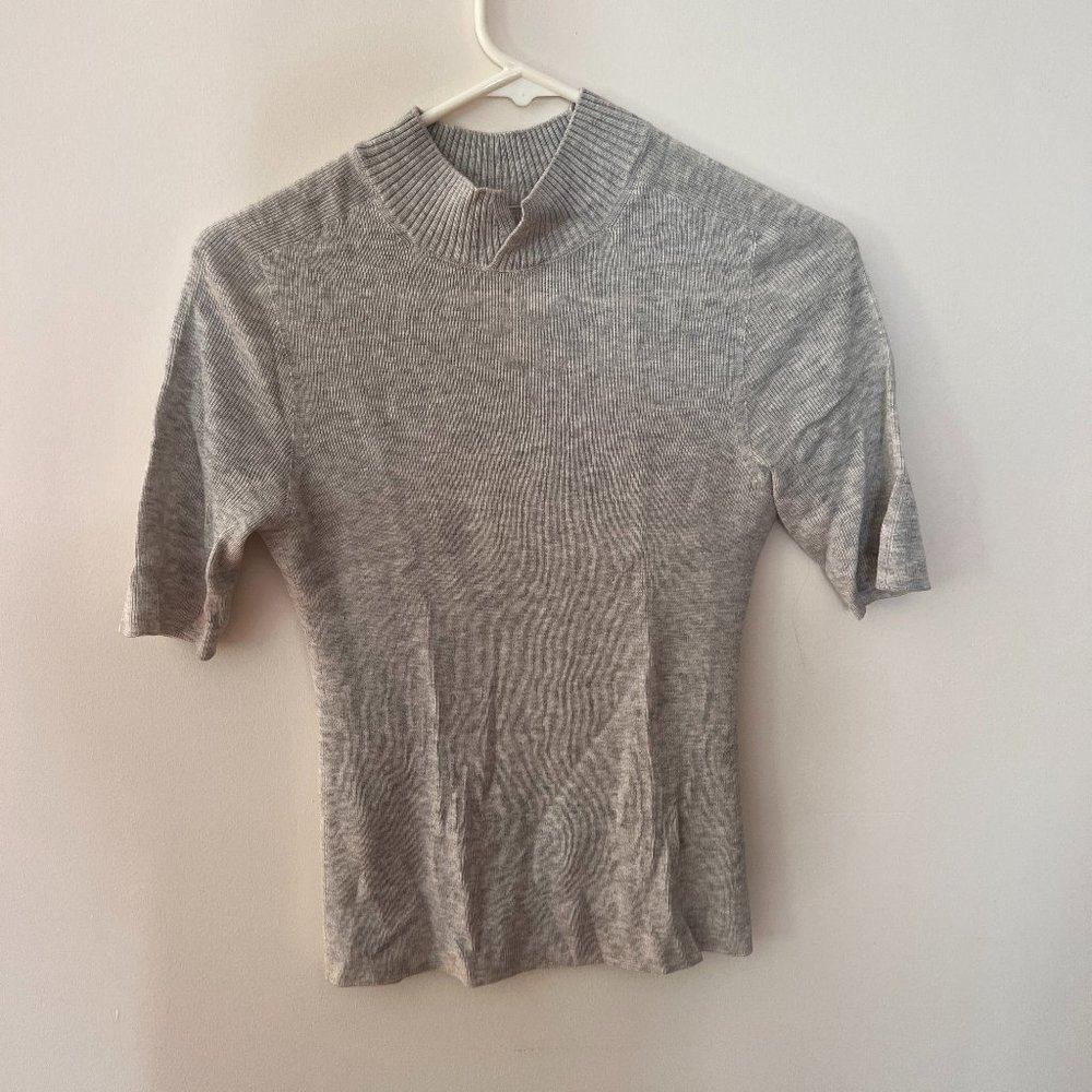 Aday Grey Shortsleeve Sweater Size S